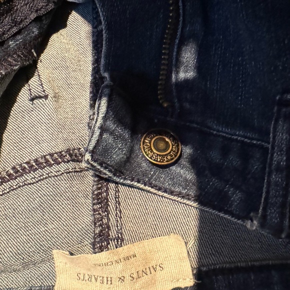 Bell bottom saints and heart jeans - Picture 2 of 2